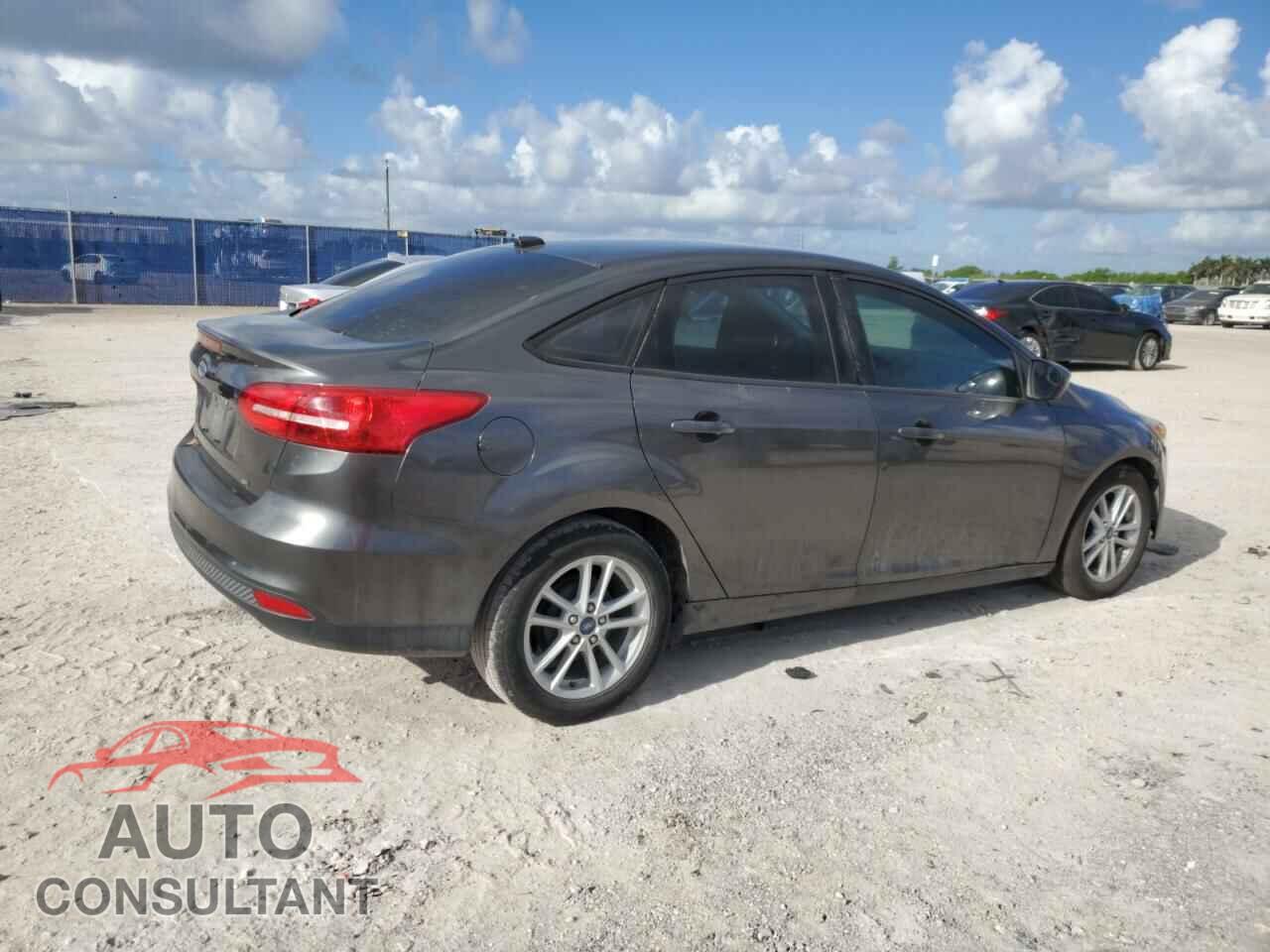 FORD FOCUS 2018 - 1FADP3F21JL298832