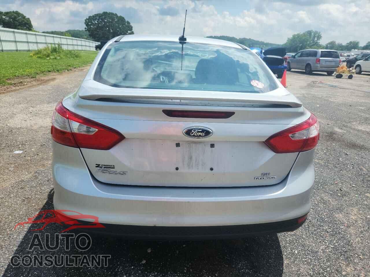 FORD FOCUS 2014 - 1FADP3F26EL431655