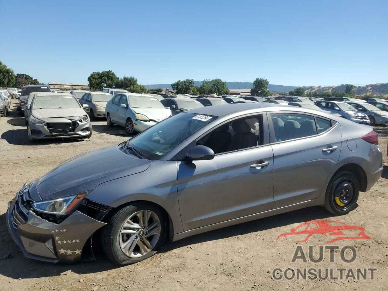 HYUNDAI ELANTRA 2019 - 5NPD84LF6KH423821