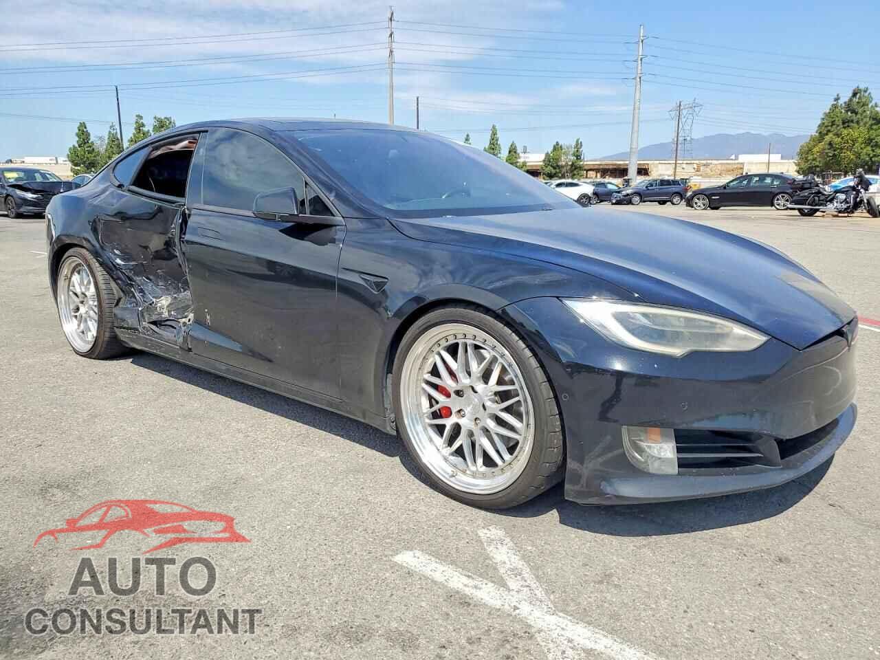 TESLA MODEL S 2016 - 5YJSA1E42GF171822