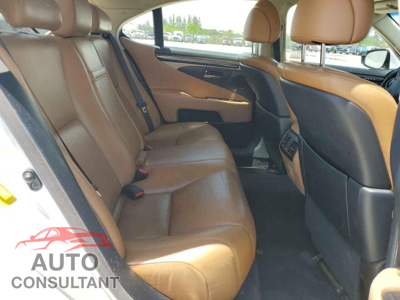LEXUS LS460 2014 - JTHCL5EF7E5022035