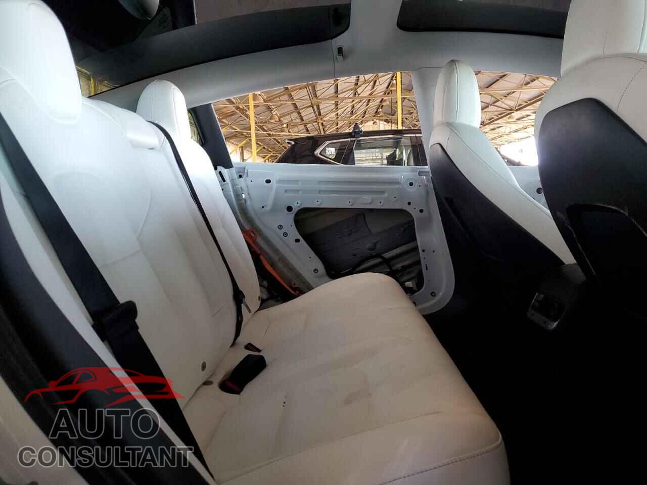 TESLA MODEL 3 2019 - 5YJ3E1EA8KF486504