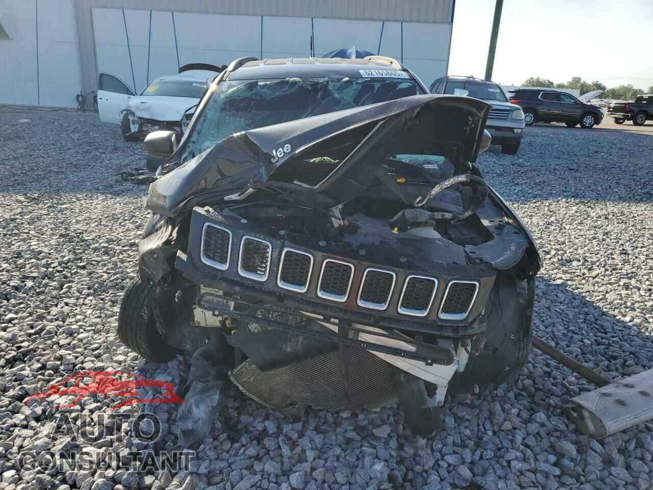 JEEP COMPASS 2018 - 3C4NJCABXJT106979