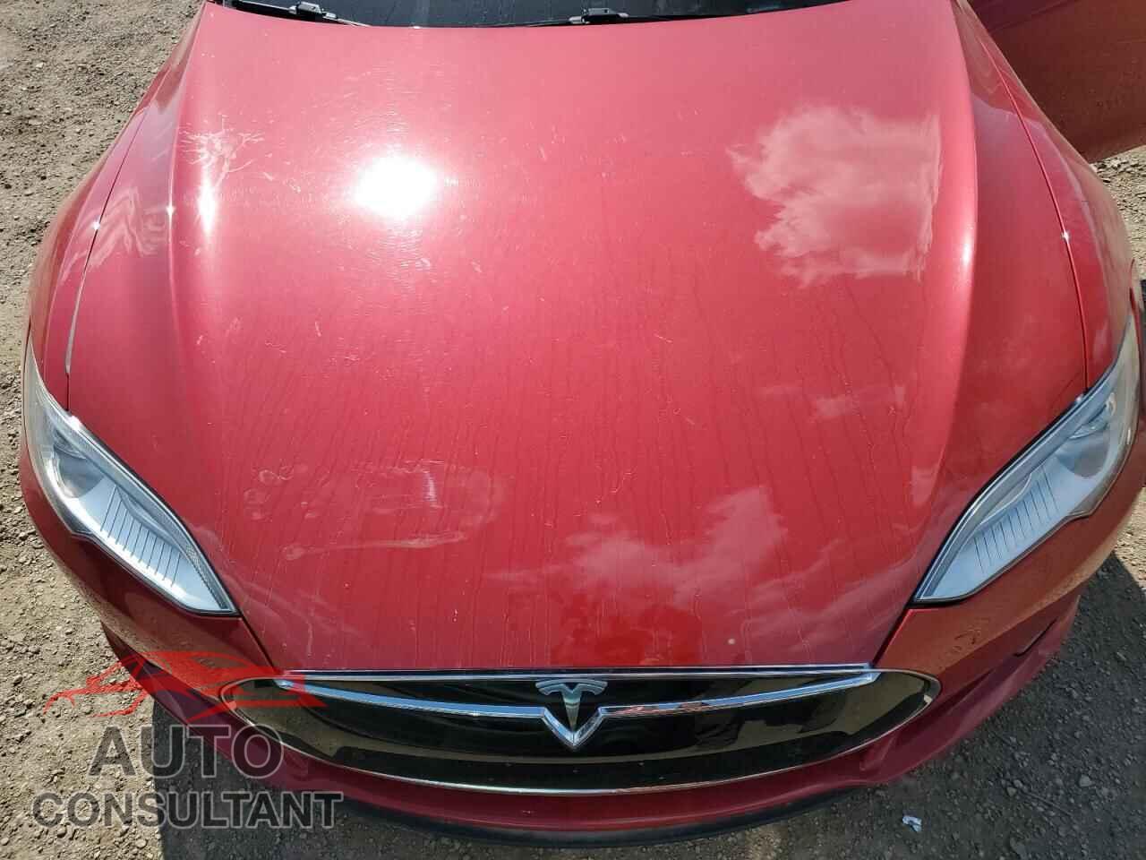 TESLA MODEL S 2015 - 5YJSA1S22FF093642