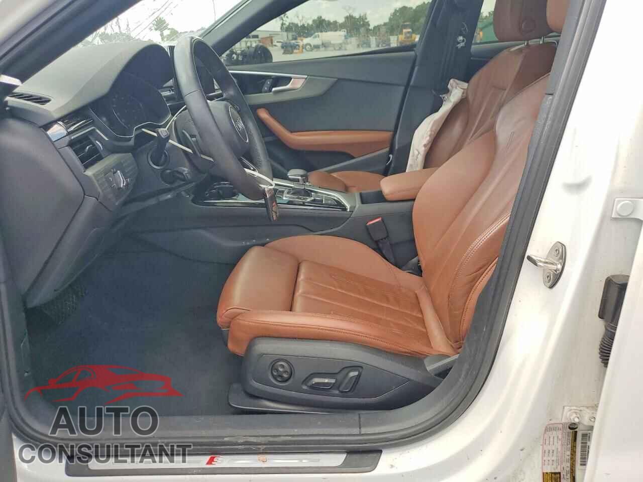 AUDI A4 2023 - WAUDAAF47PN010761
