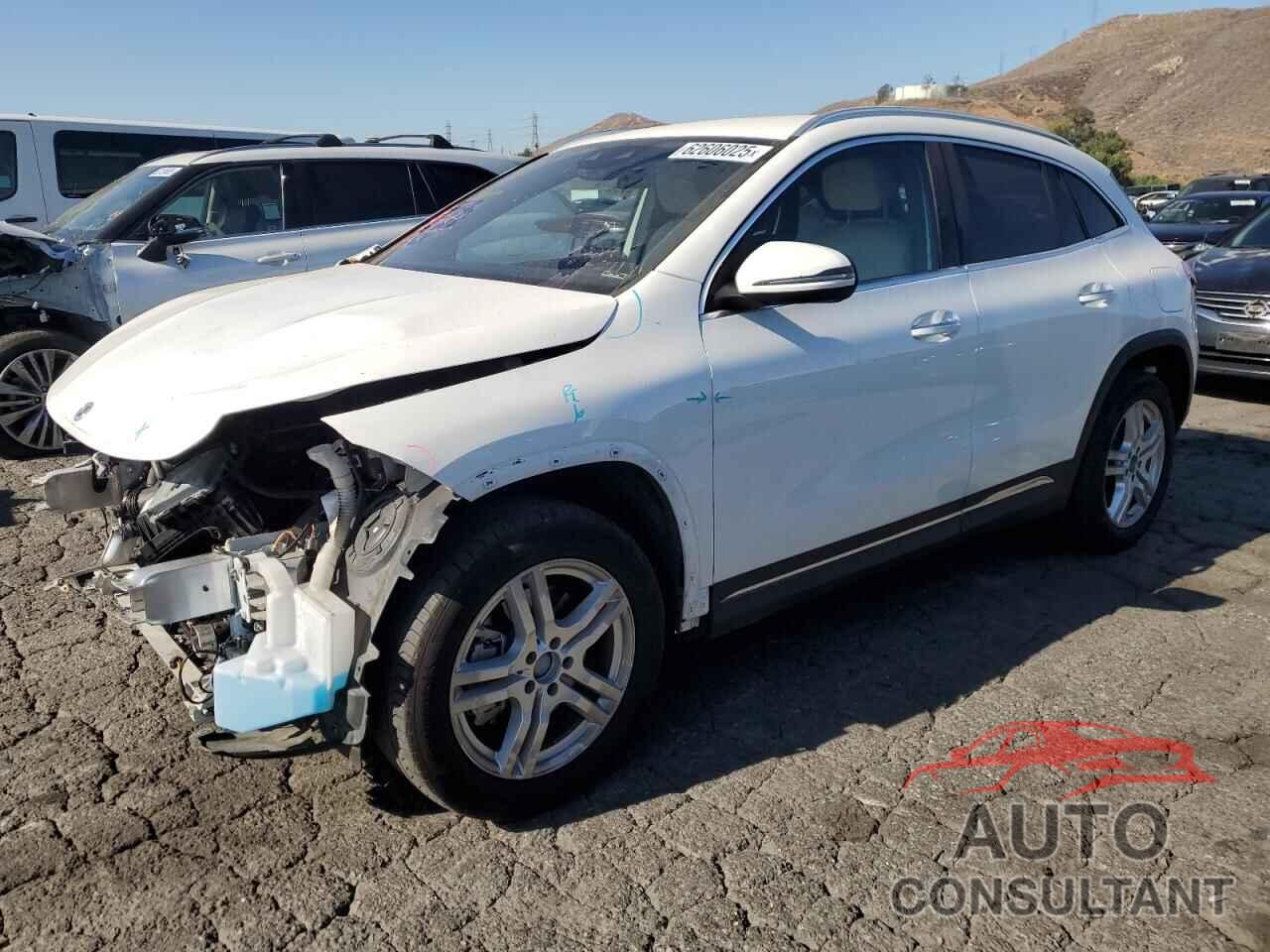 MERCEDES-BENZ GLA-CLASS 2023 - W1N4N4GB0PJ464789
