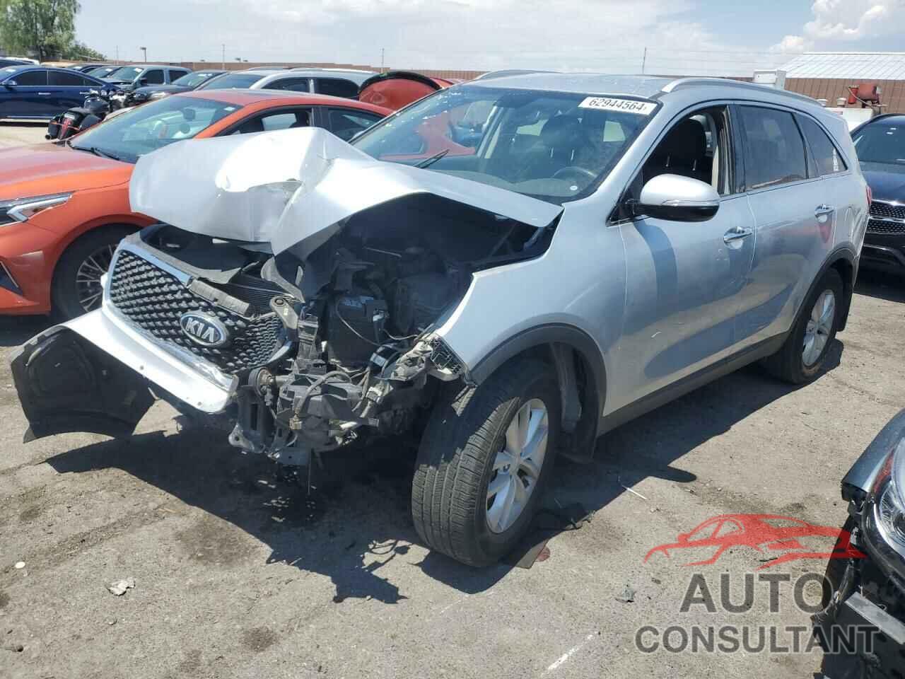 KIA SORENTO 2018 - 5XYPG4A3XJG430205