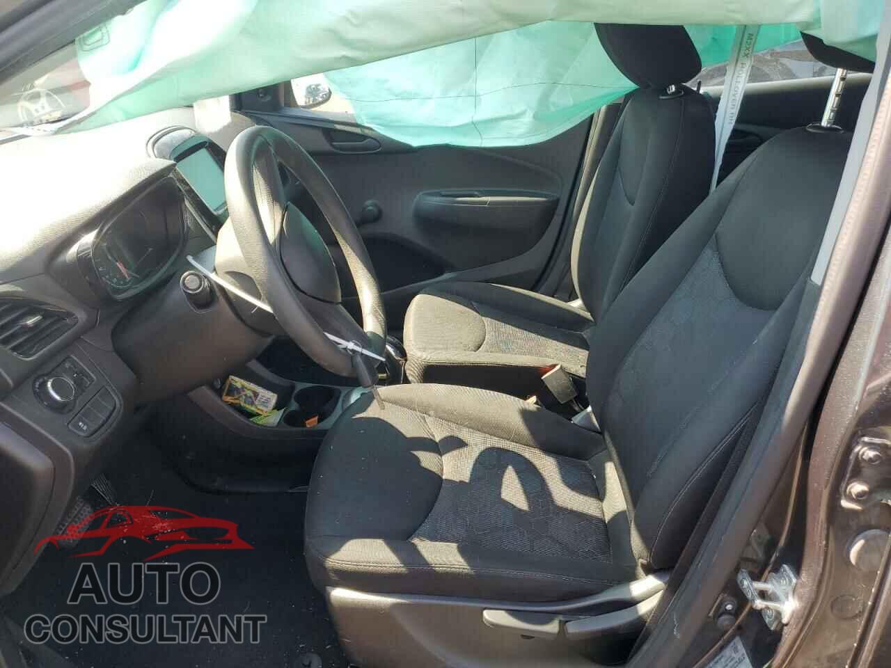 CHEVROLET SPARK 2017 - KL8CB6SA7HC813435