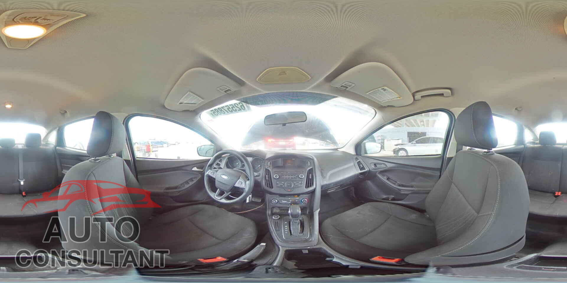 FORD FOCUS 2018 - 1FADP3E20JL227073