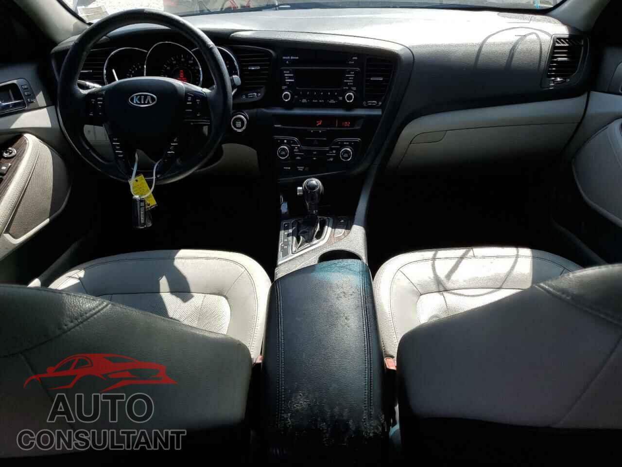 KIA OPTIMA 2011 - KNAGN4A75B5179058