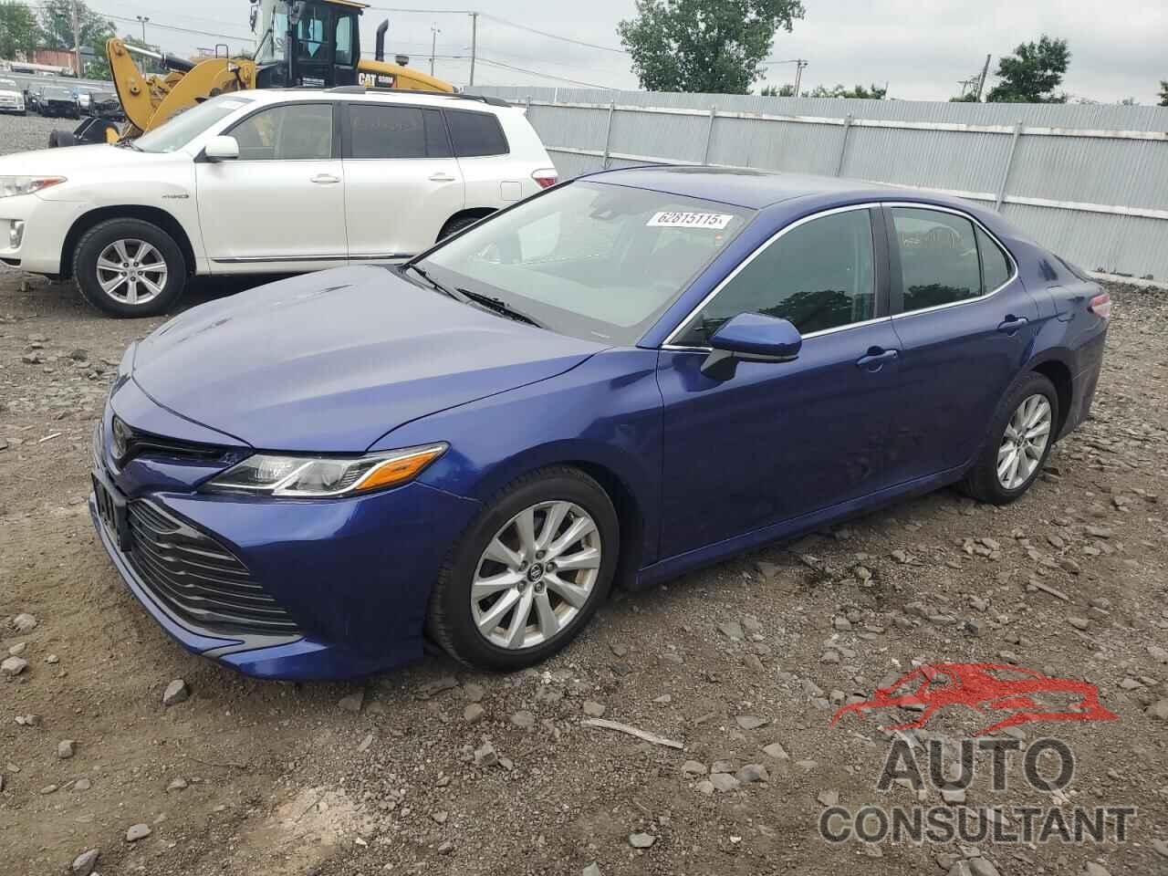 TOYOTA CAMRY 2018 - 4T1B11HK9JU611376