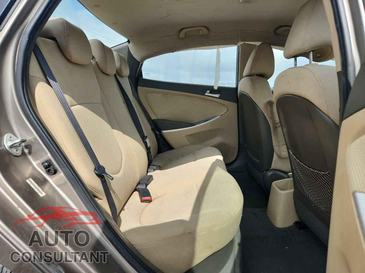 HYUNDAI ACCENT 2012 - KMHCT4AE8EU591213