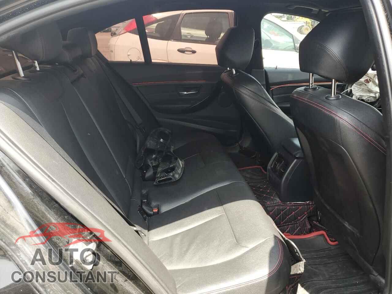 BMW 3 SERIES 2013 - WBA3B3C55DF543358