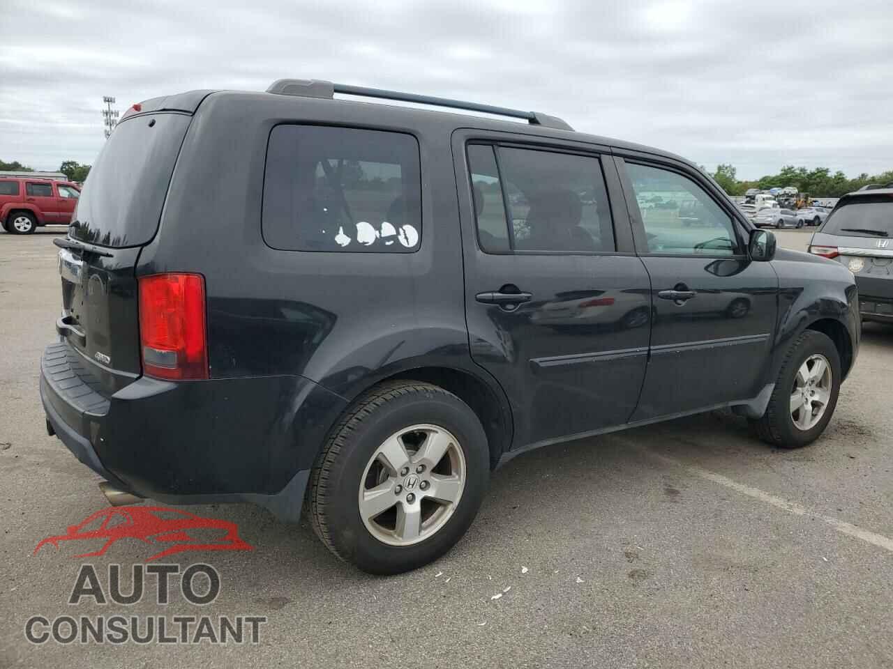 HONDA PILOT 2011 - 5FNYF4H60BB049012