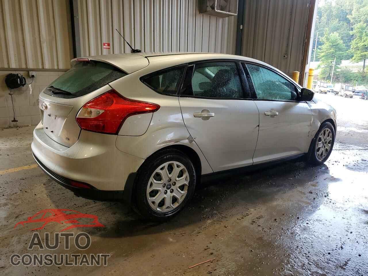 FORD FOCUS 2012 - 1FAHP3K26CL145910