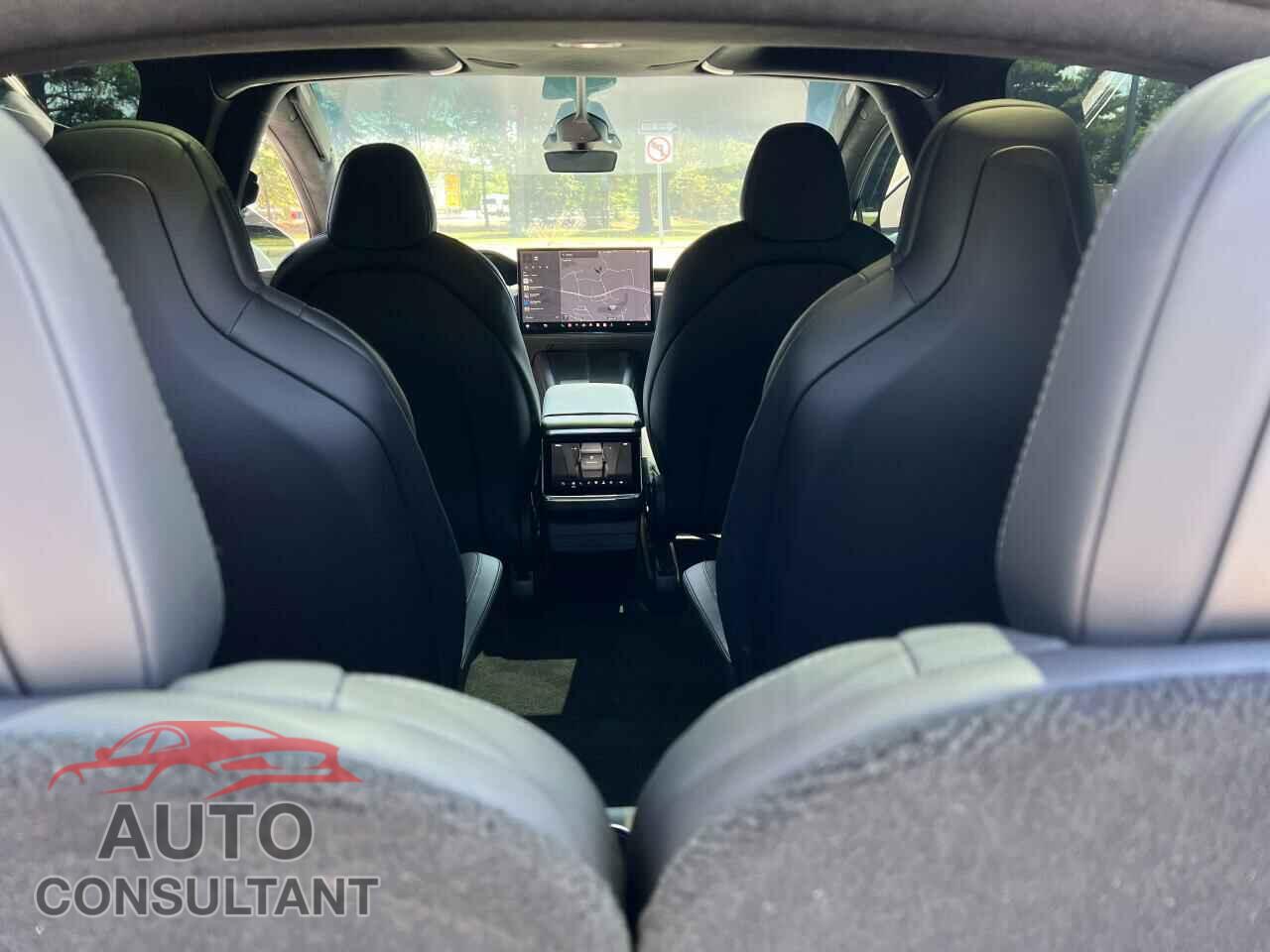 TESLA MODEL X 2022 - 7SAXCBE62NF362440