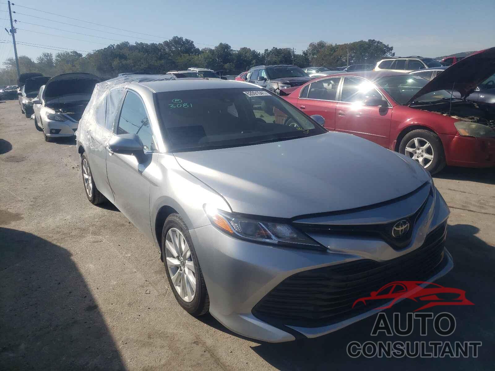 TOYOTA CAMRY 2018 - 4T1B11HKXJU035765