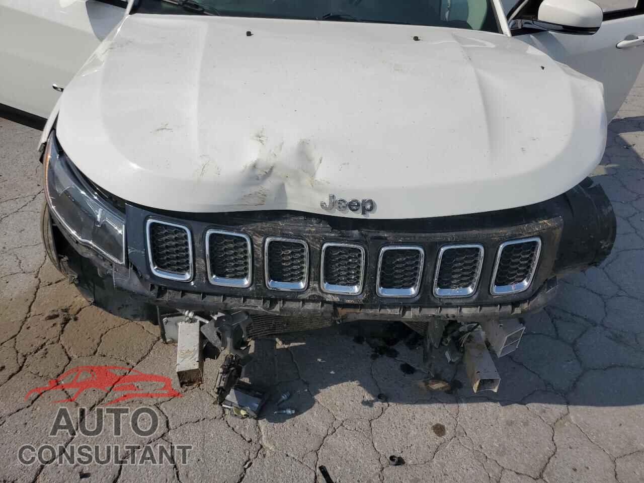 JEEP COMPASS 2021 - 3C4NJDCB0MT520232