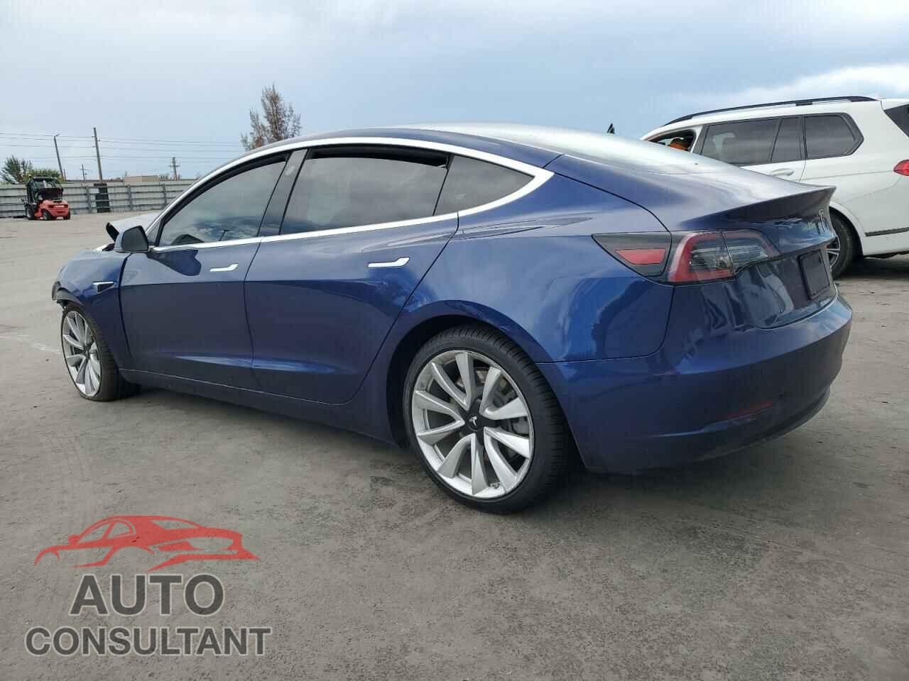TESLA MODEL 3 2019 - 5YJ3E1EB9KF194224