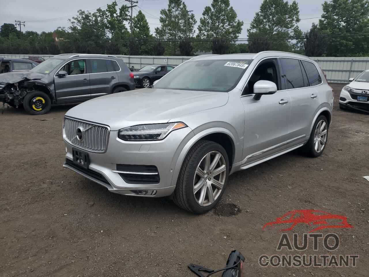 VOLVO XC90 2017 - YV4A22PL7H1165167