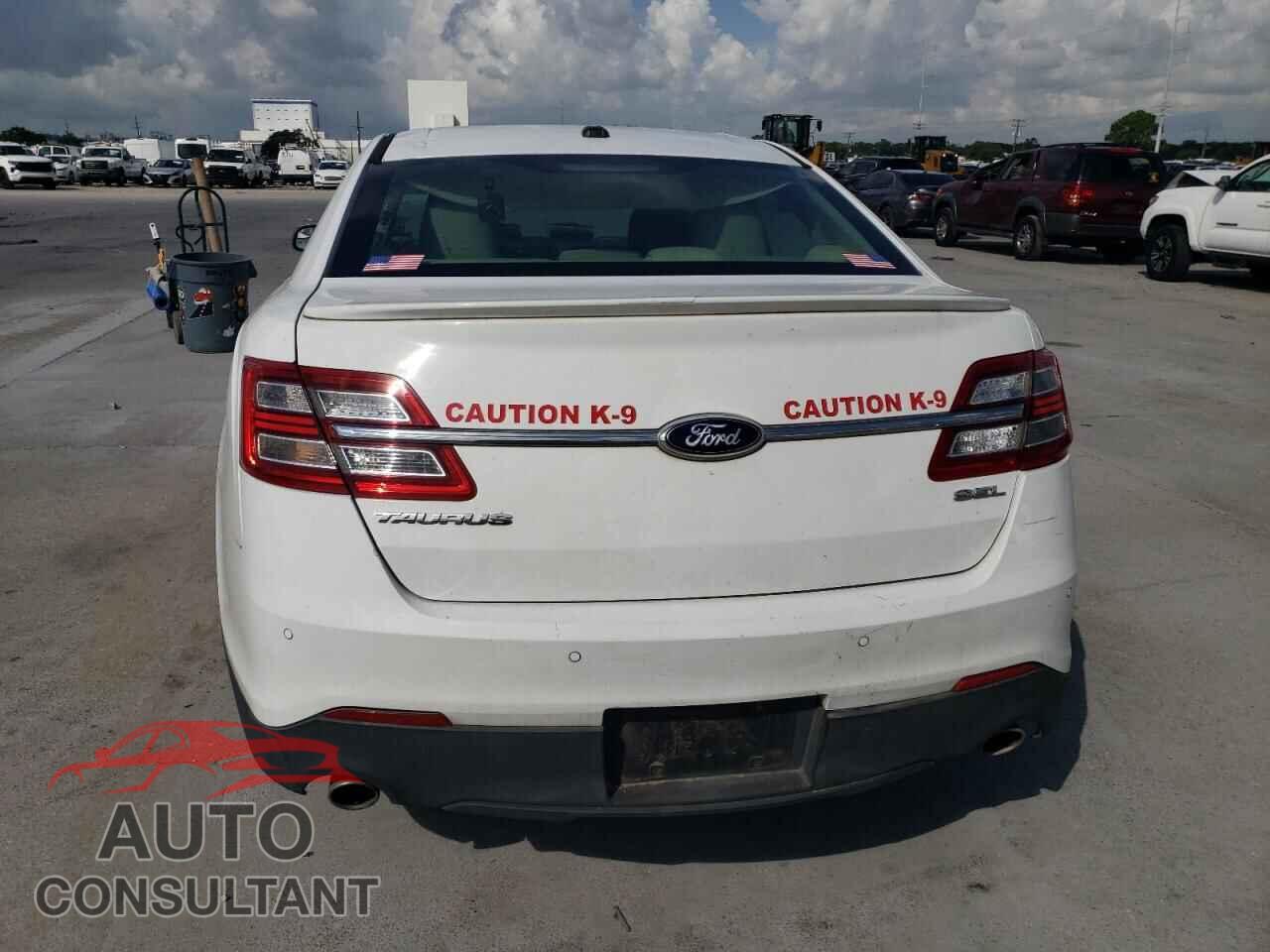 FORD TAURUS 2013 - 1FAHP2E89DG224735