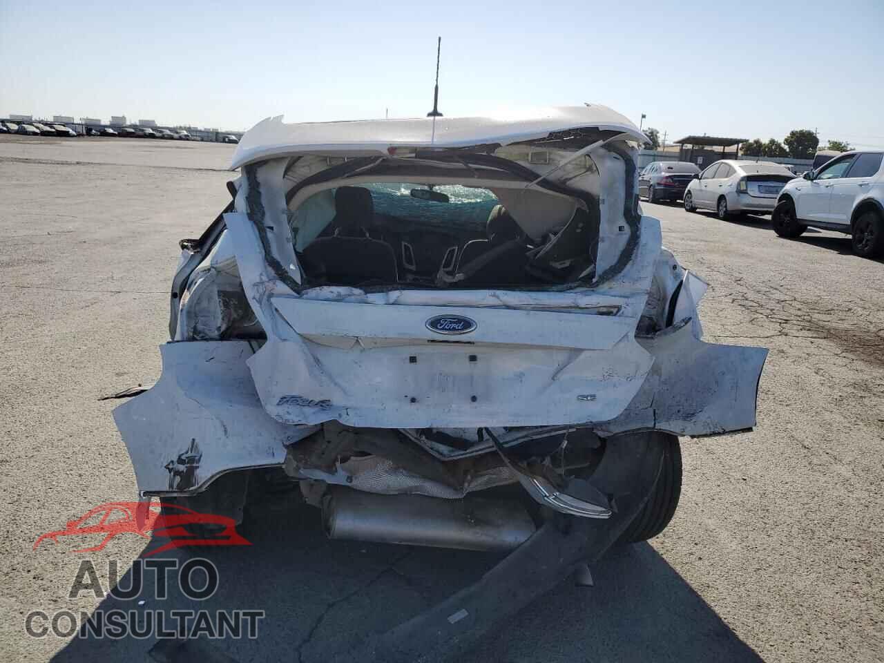 FORD FOCUS 2012 - 1FAHP3K22CL155494