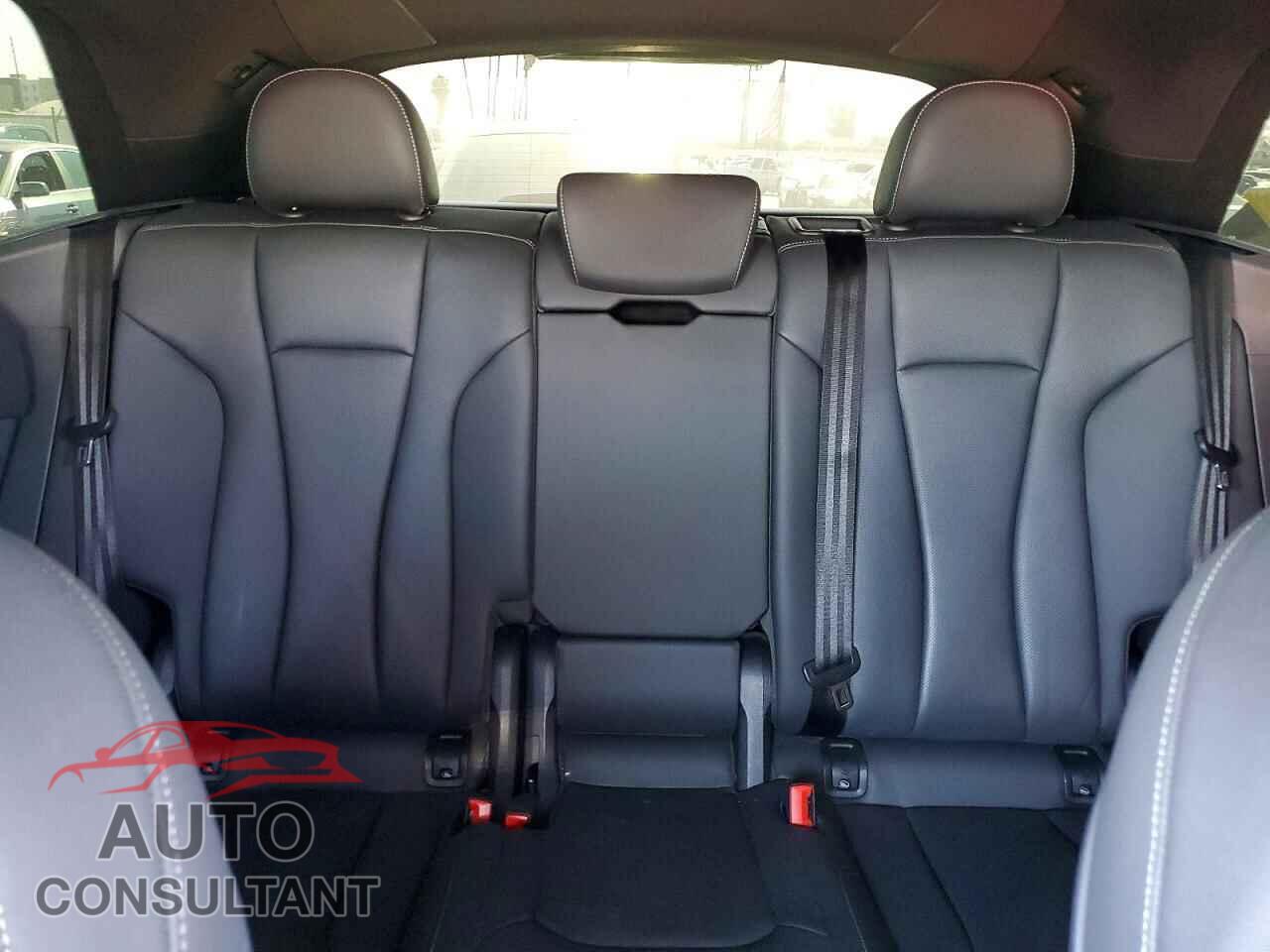 AUDI Q8 2023 - WA1EVBF16PD012122