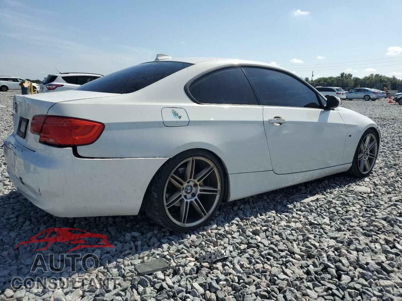 BMW 3 SERIES 2011 - WBAKE3C52BE558146