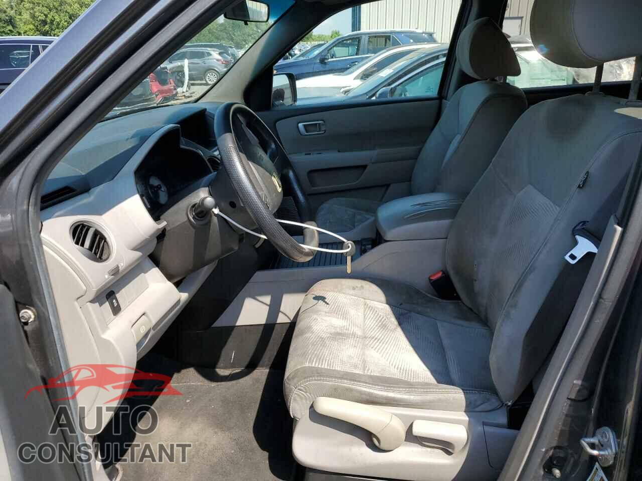 HONDA PILOT 2012 - 5FNYF4H24CB022524