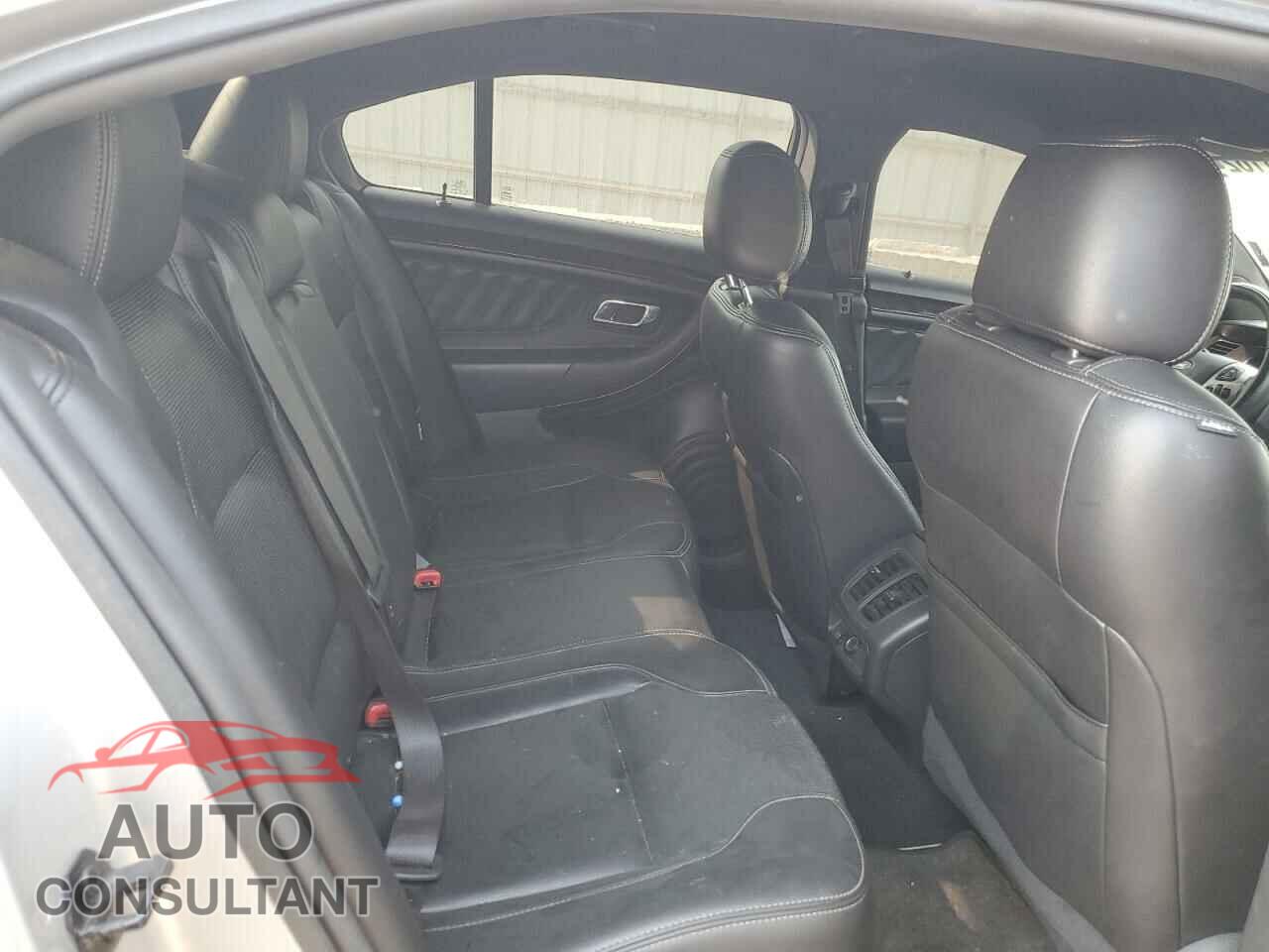 FORD TAURUS 2015 - 1FAHP2F89FG171388