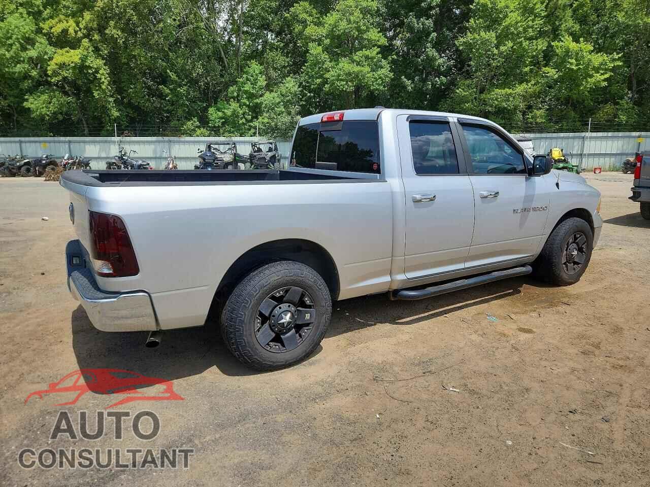 DODGE RAM 1500 2011 - 1D7RB1GP6BS520016