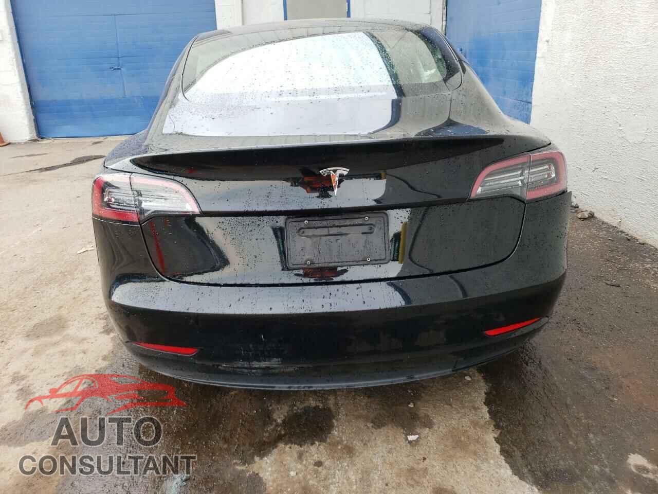 TESLA MODEL 3 2023 - 5YJ3E1EA7PF451699