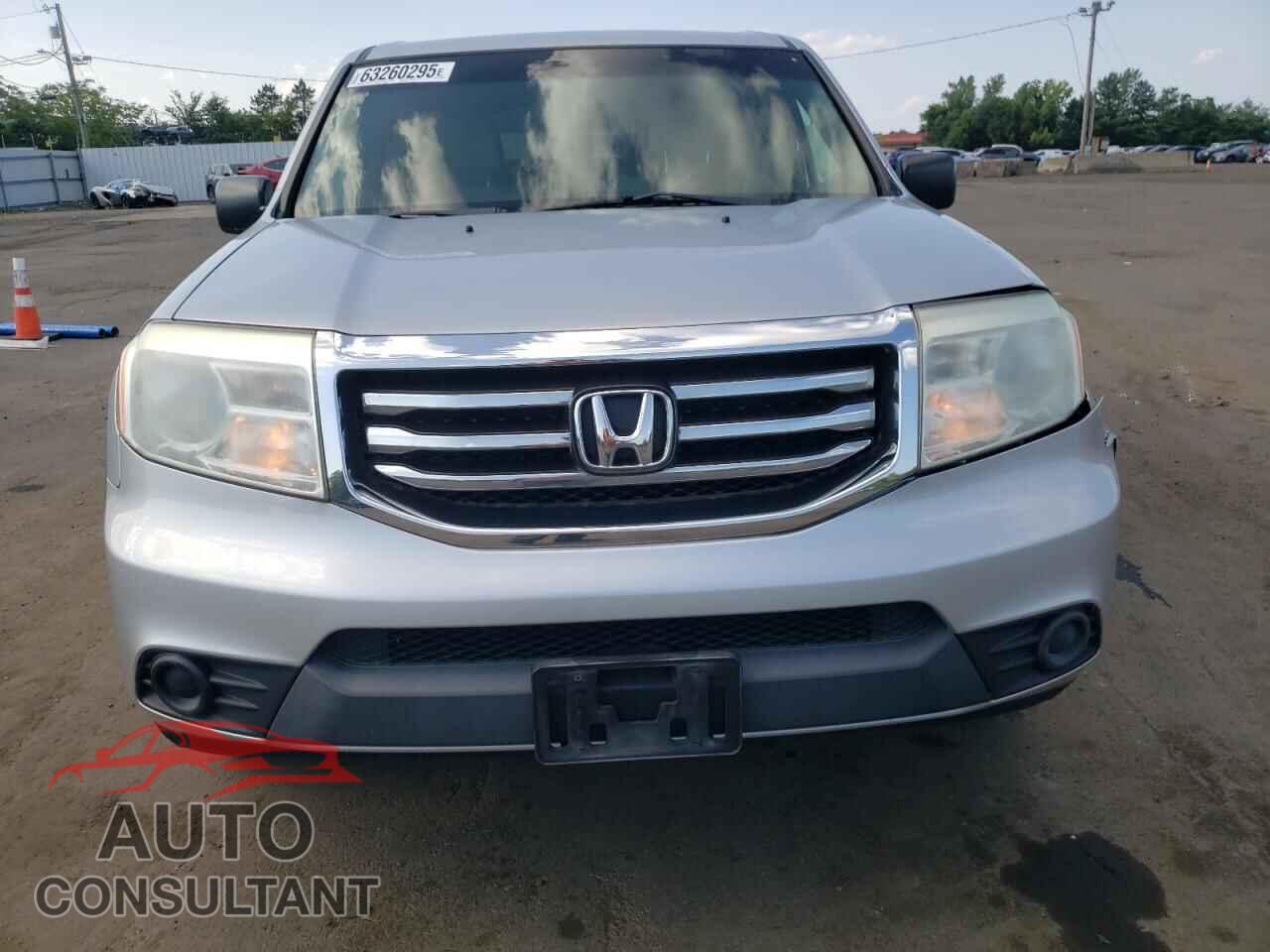 HONDA PILOT 2013 - 5FNYF4H23DB083509