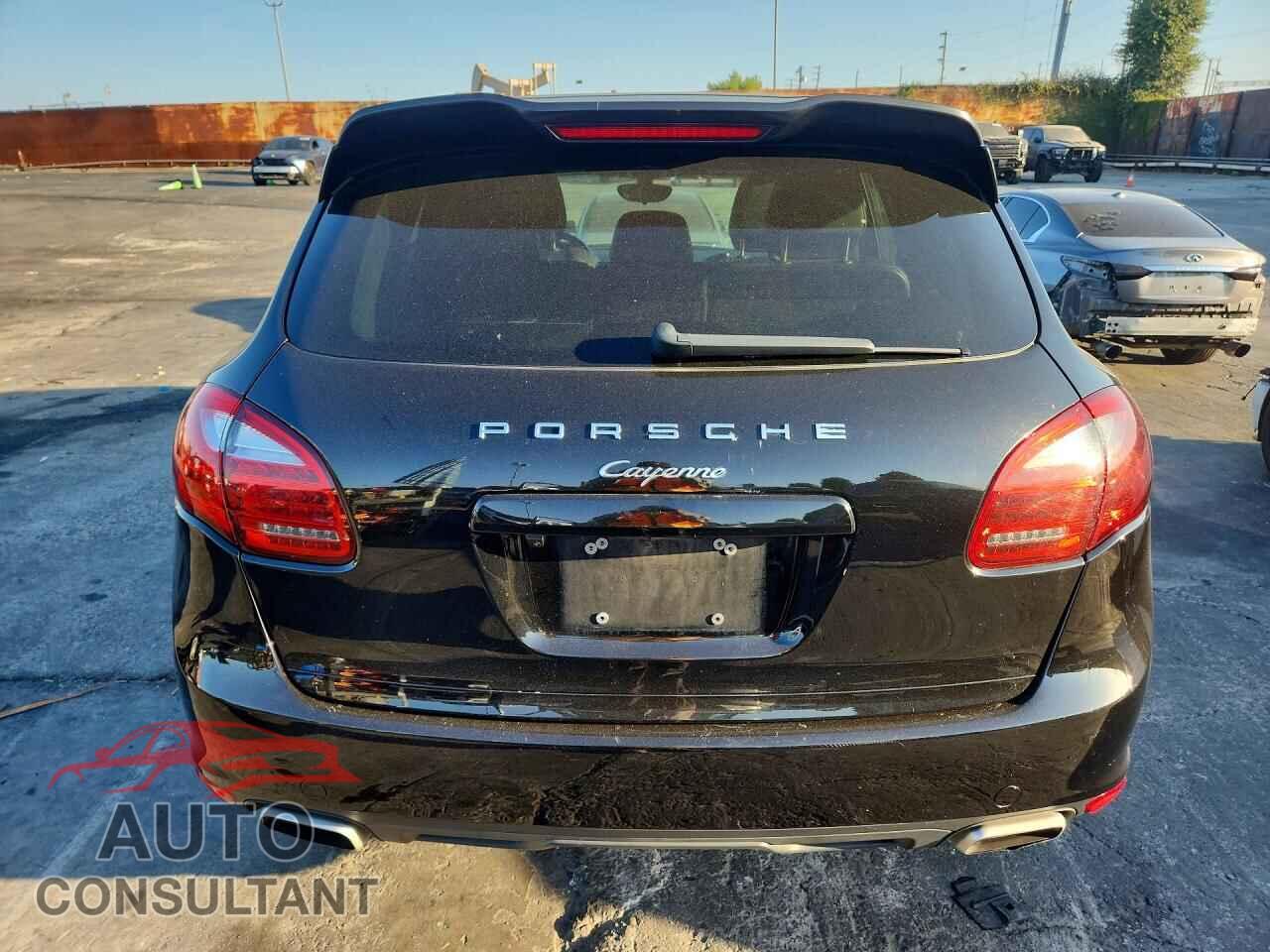 PORSCHE CAYENNE 2013 - WP1AA2A26DLA06465