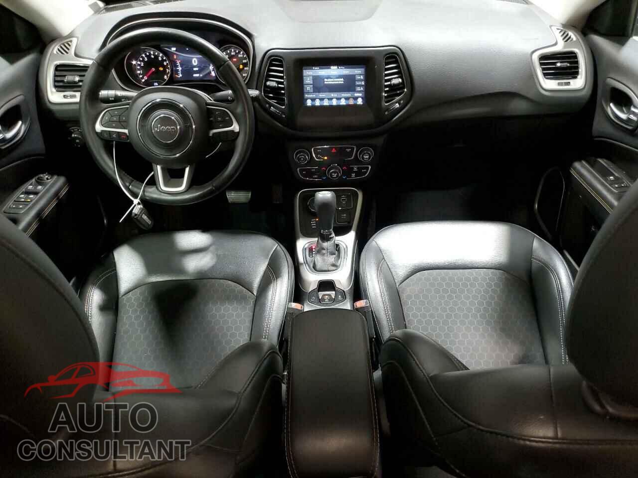 JEEP COMPASS 2019 - 3C4NJDBB6KT748704