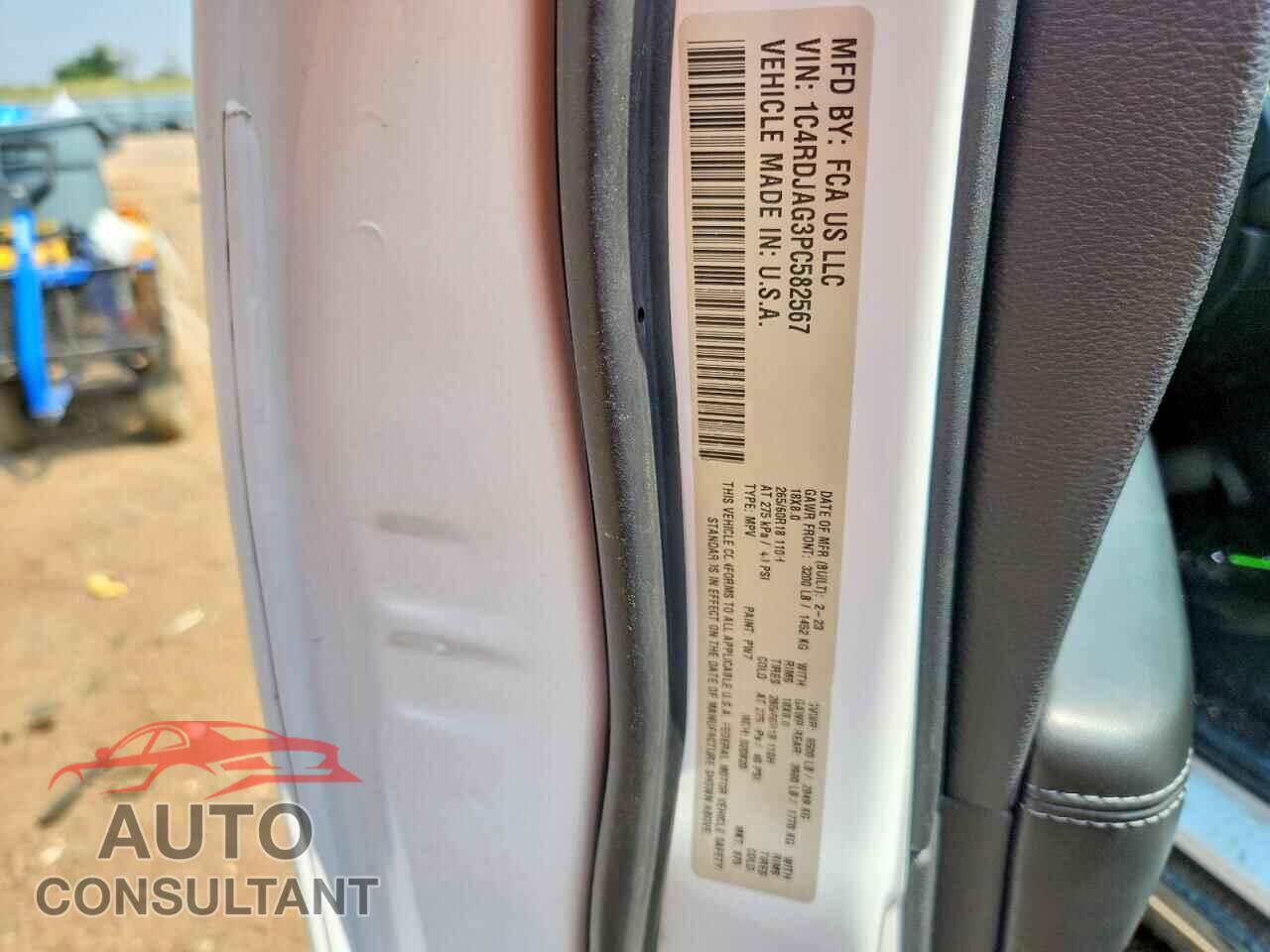 DODGE DURANGO 2023 - 1C4RDJAG3PC582567