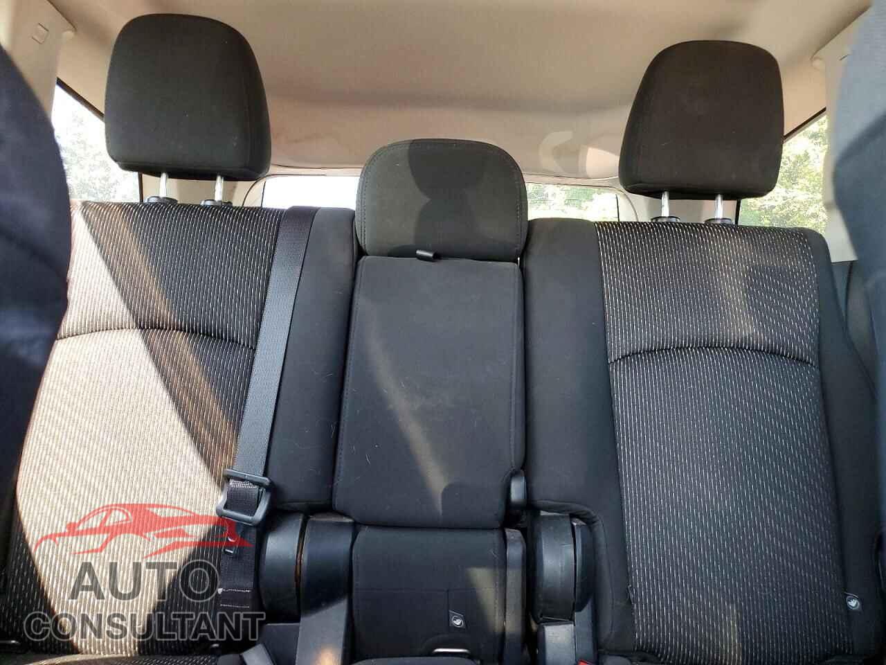 DODGE JOURNEY 2012 - 3C4PDCAB7CT174160