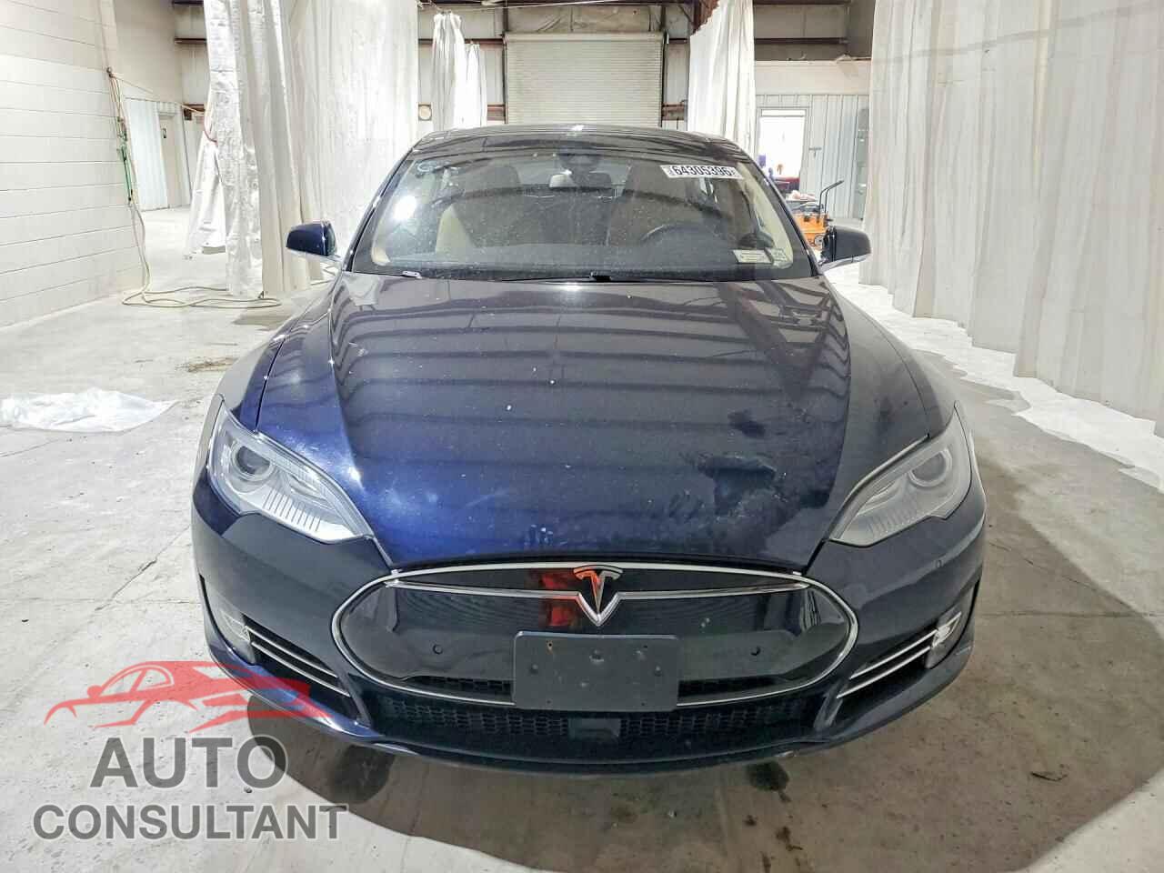 TESLA MODEL S 2015 - 5YJSA1H27FF082062