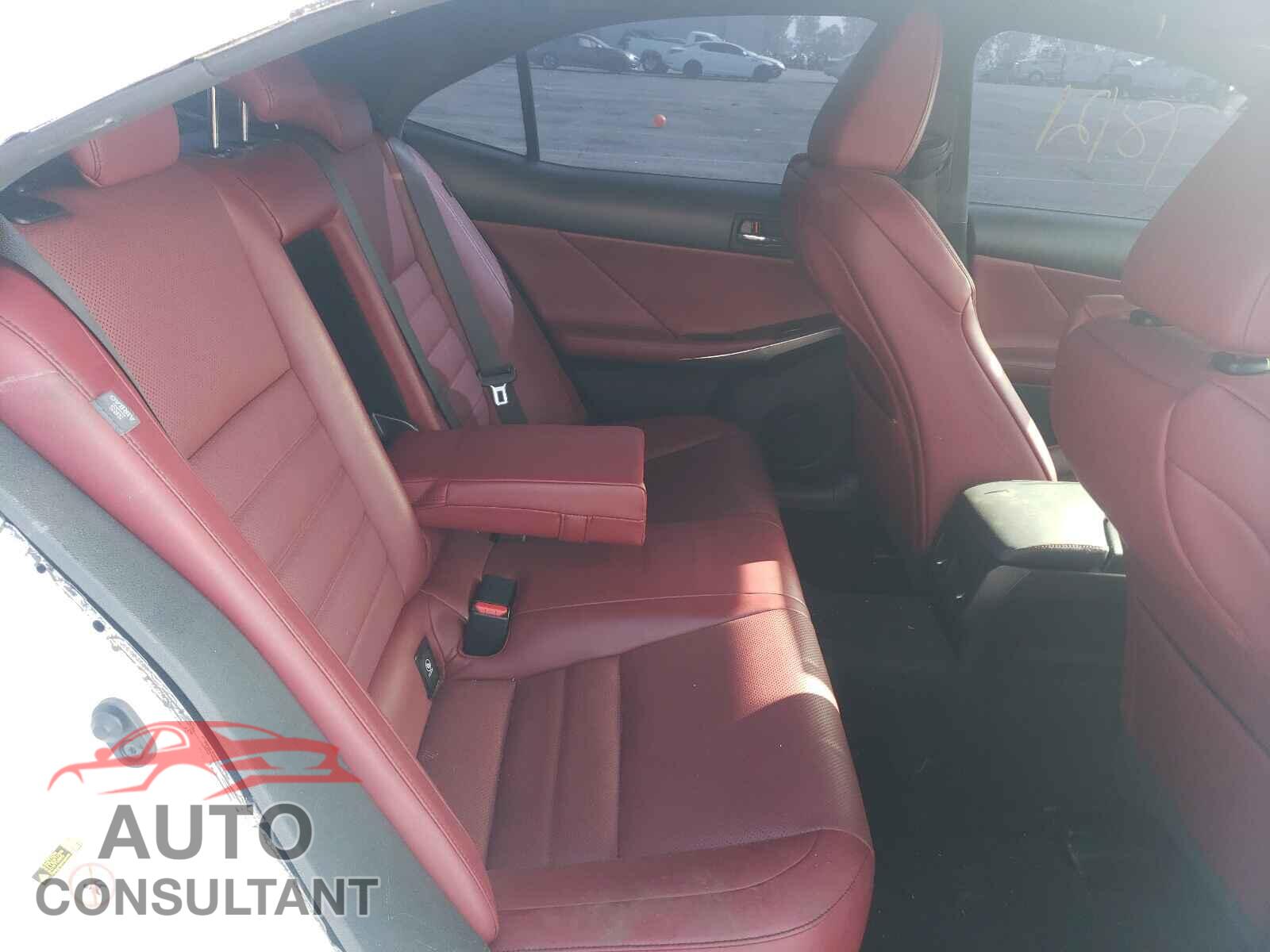 LEXUS IS 2016 - JTHBA1D2XG5003958
