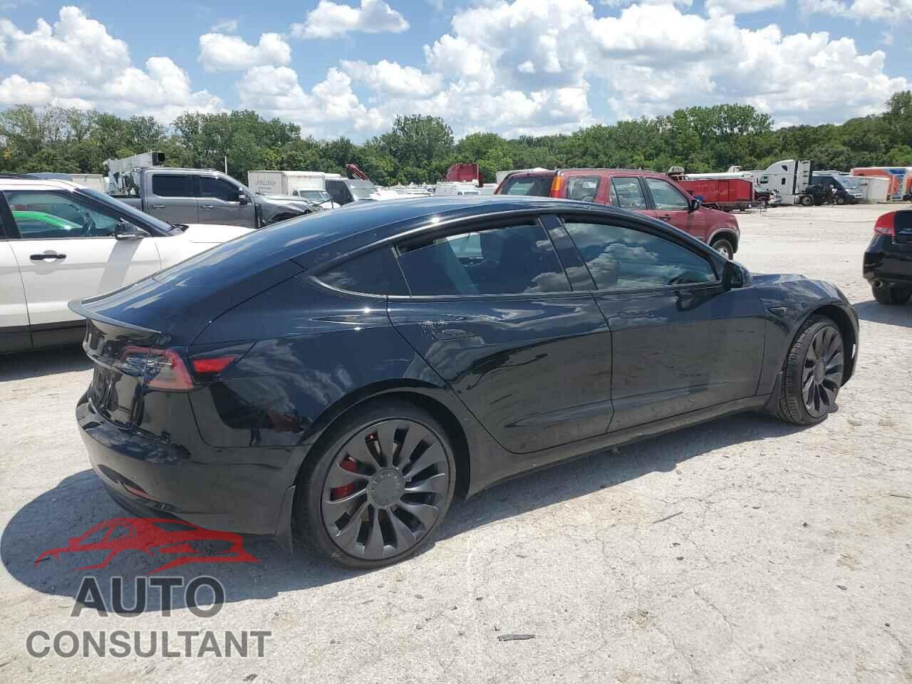 TESLA MODEL 3 2023 - 5YJ3E1EC5PF564164