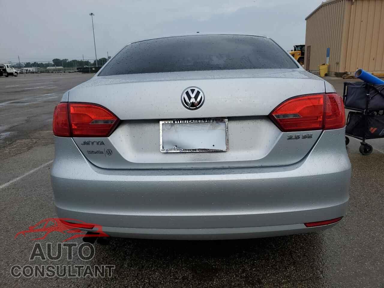 VOLKSWAGEN JETTA 2013 - 3VWDP7AJ4DM282785