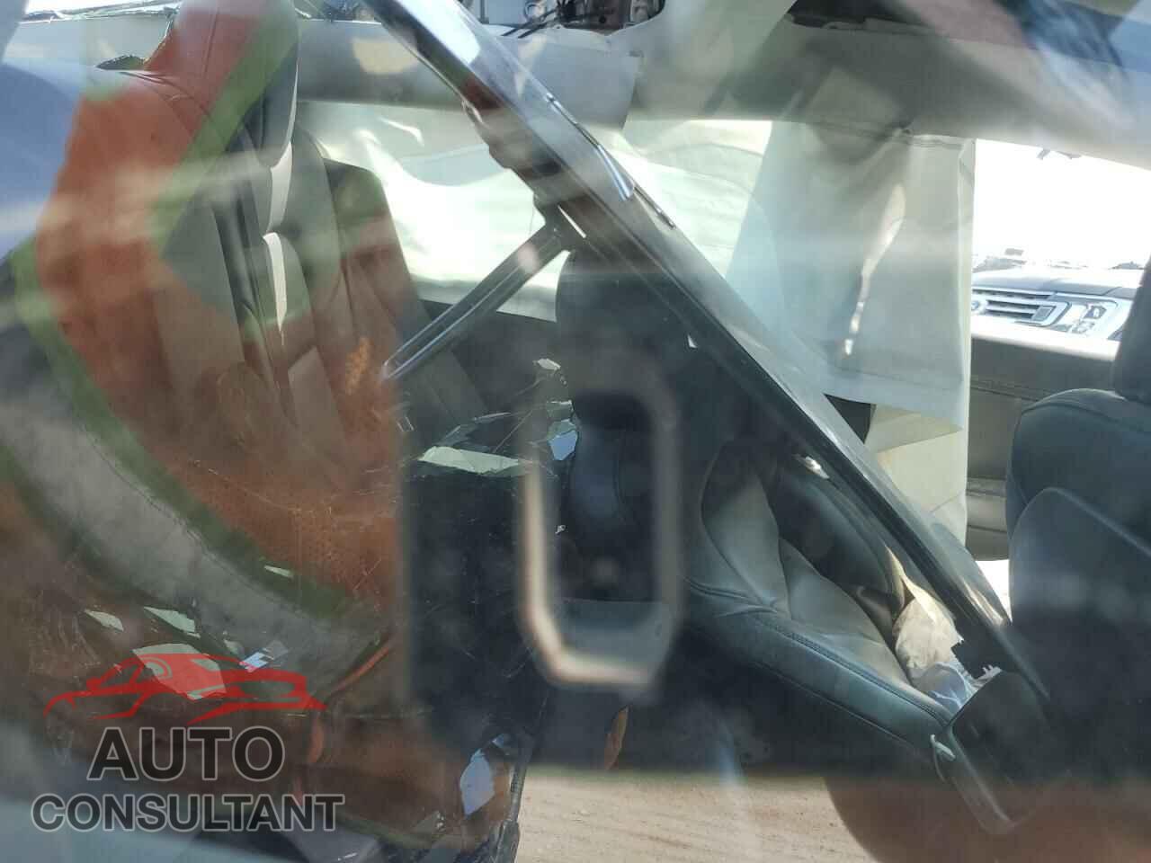 TESLA MODEL 3 2019 - 5YJ3E1EB6KF510033