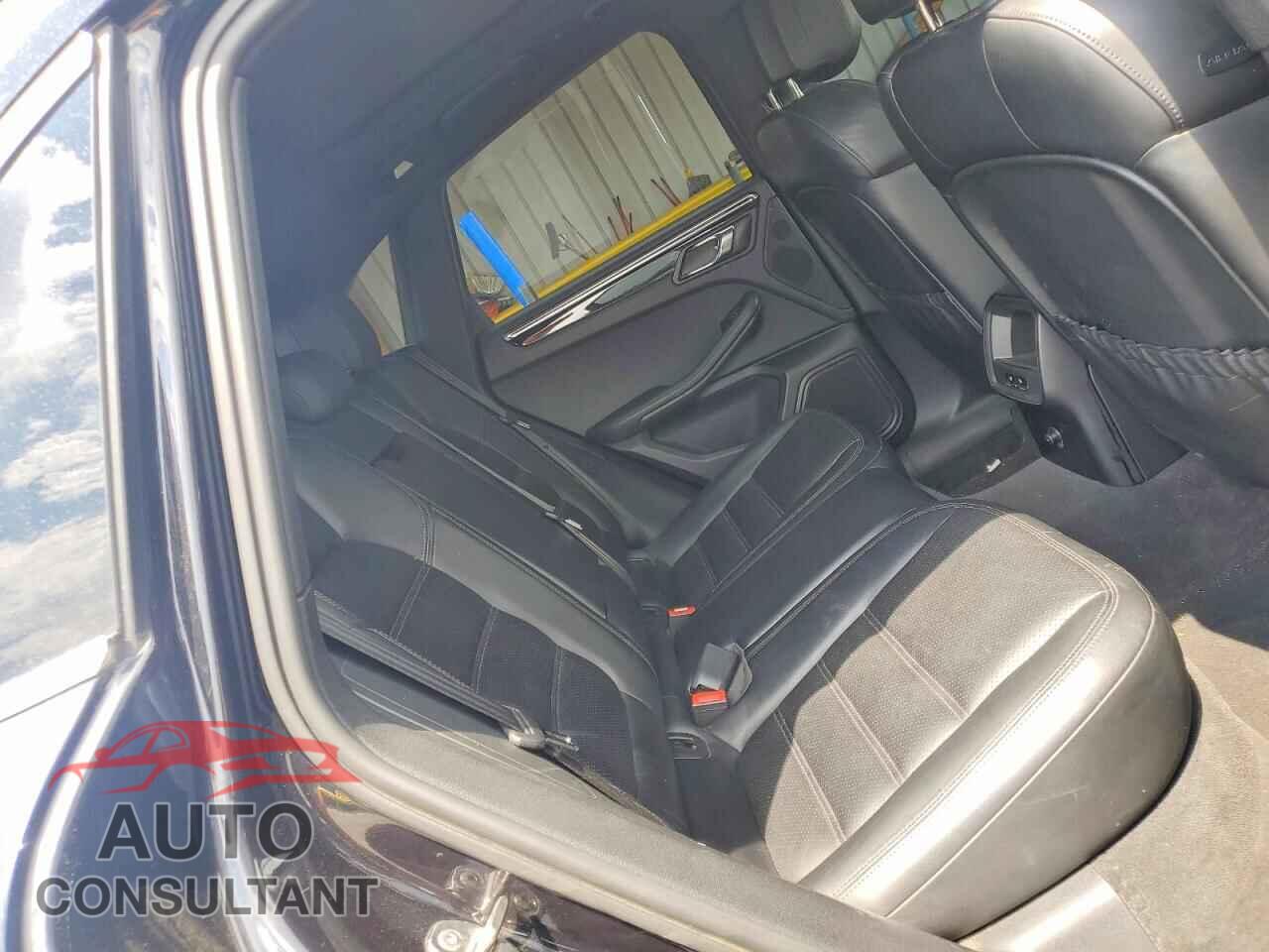 PORSCHE MACAN 2015 - WP1AB2A52FLB69804