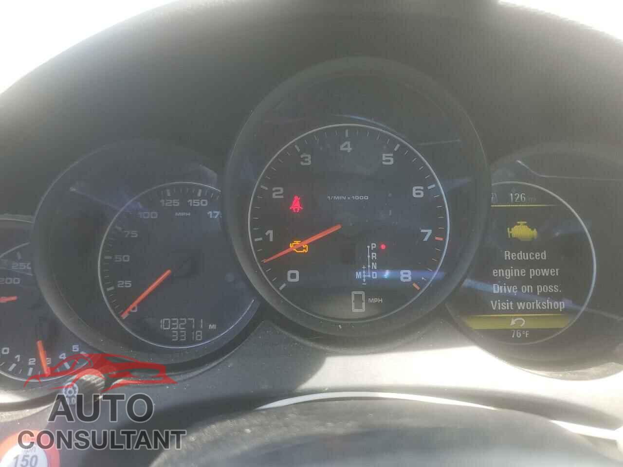 PORSCHE CAYENNE 2016 - WP1AA2A21GKA08974