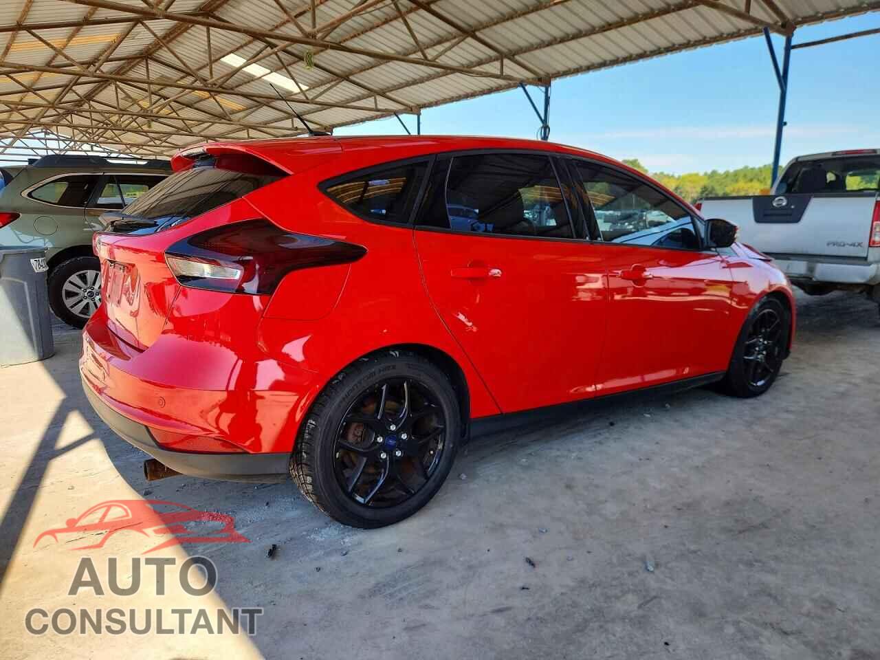 FORD FOCUS 2016 - 1FADP3K2XGL321944