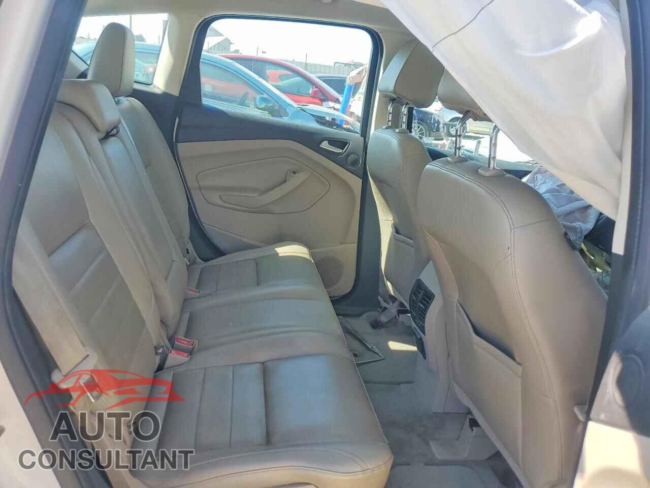 FORD CMAX 2014 - 1FADP5CU9EL507032