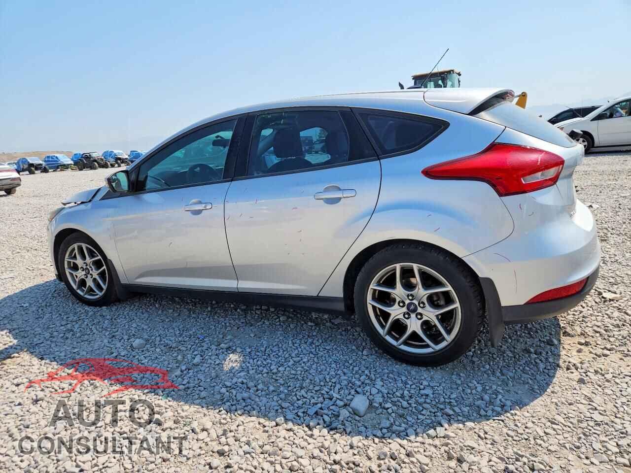 FORD FOCUS 2015 - 1FADP3K2XFL255751