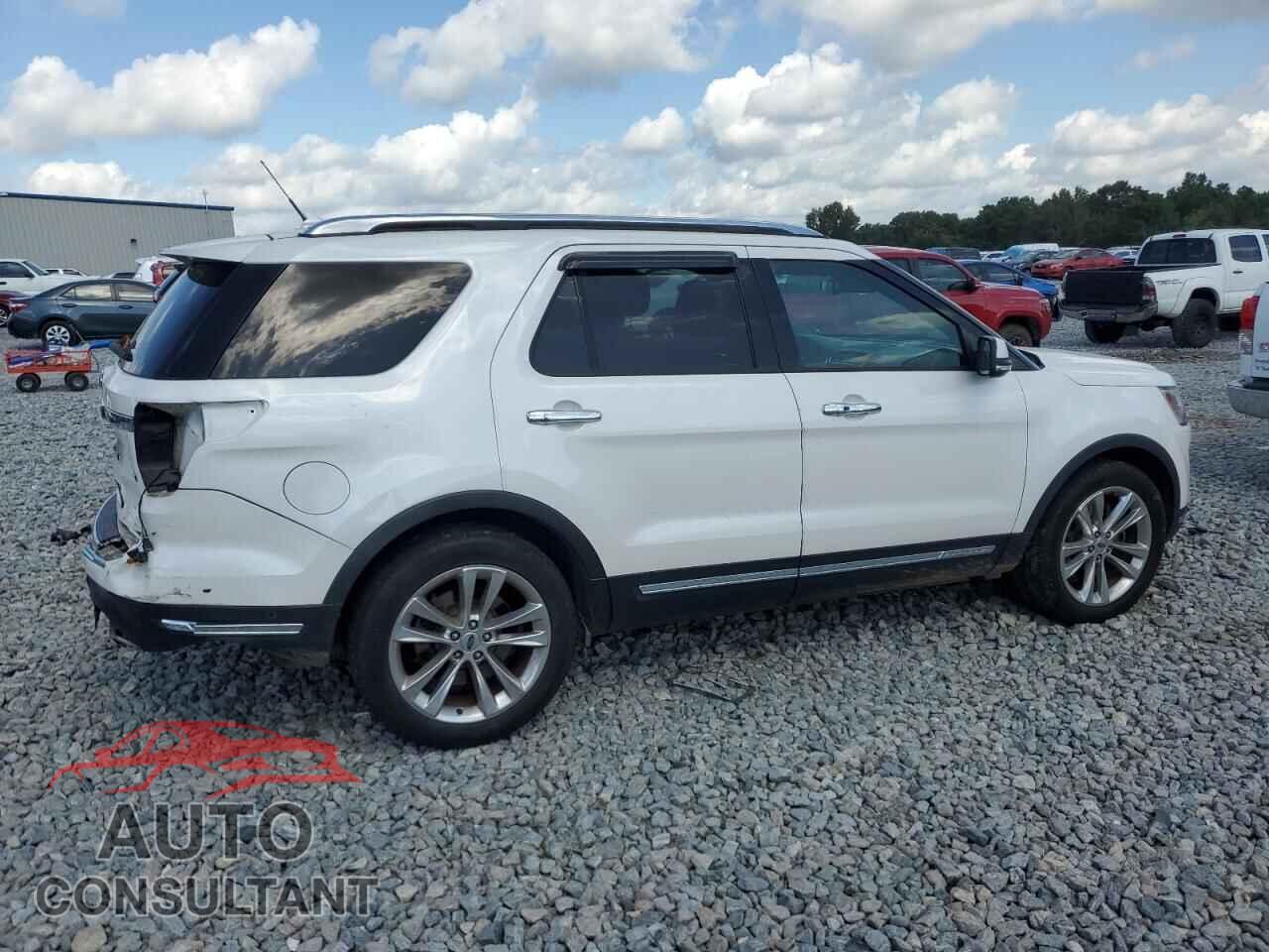 FORD EXPLORER 2018 - 1FM5K7FH3JGB63316