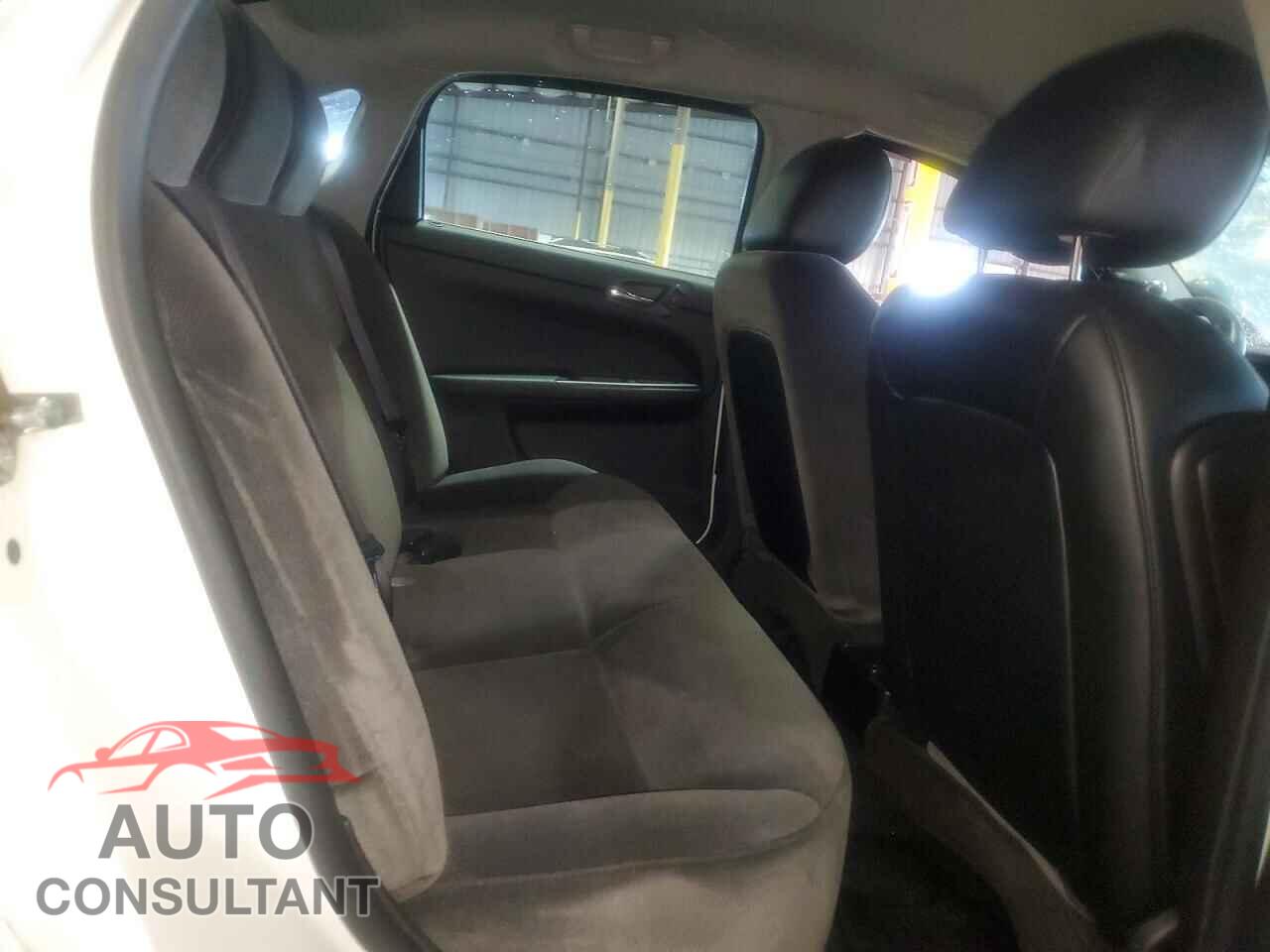 CHEVROLET IMPALA 2015 - 2G1WD5E33F1152004