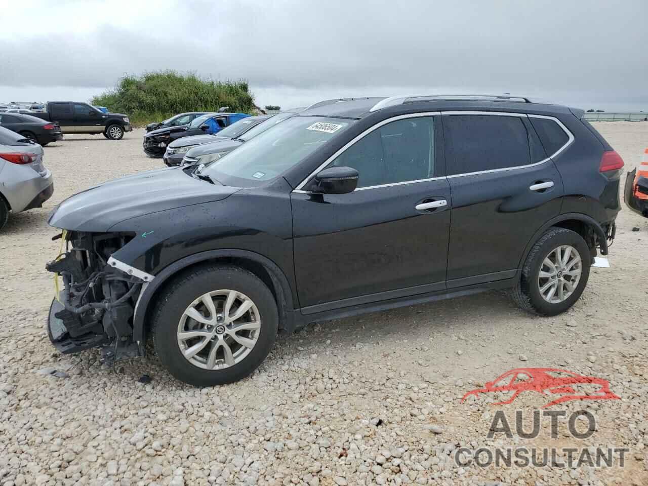 NISSAN ROGUE 2017 - KNMAT2MT0HP608535